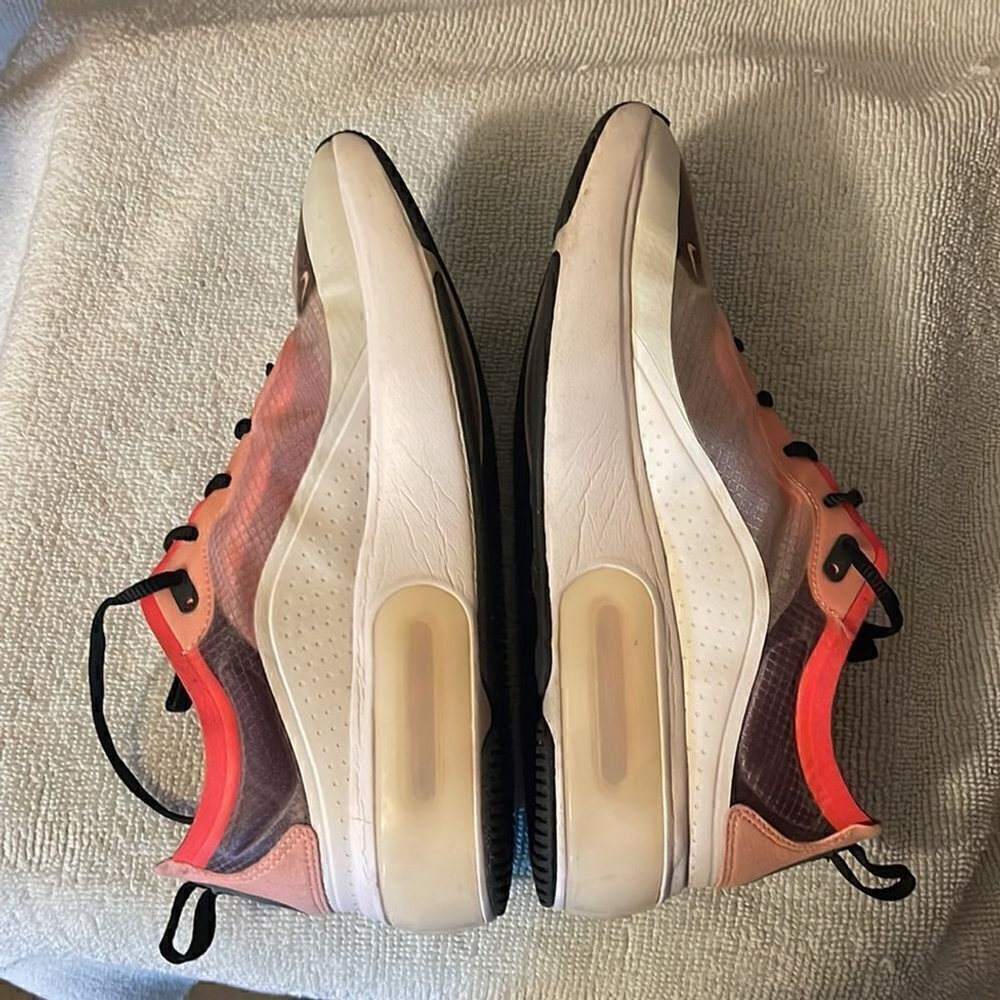 Nike Air Dia - Picture 6 of 8